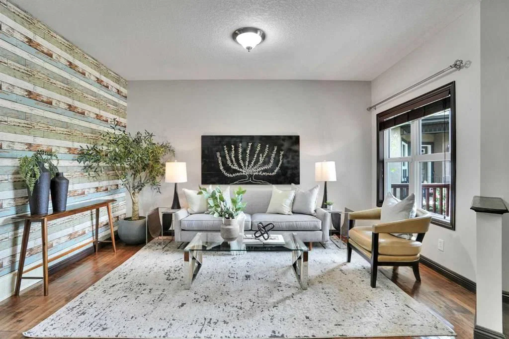 212 Everbrook Way SW, Calgary — photo 4 of 50