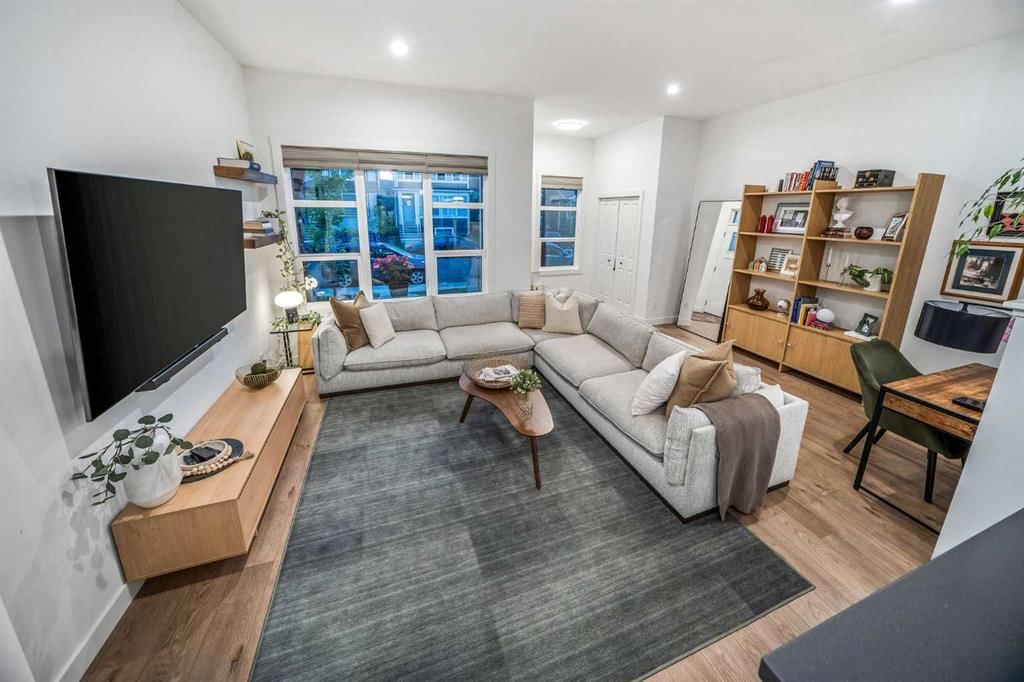 176 Seton Villas SE, Calgary — photo 4 of 50
