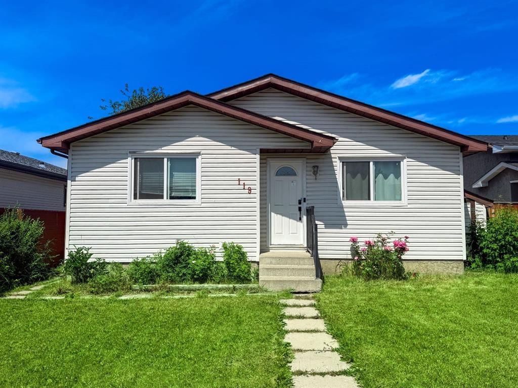 119 Fallswater Crescent NE, Calgary — photo 2 of 25