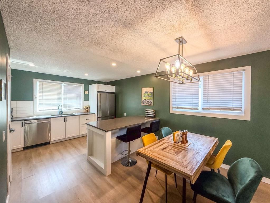 119 Fallswater Crescent NE, Calgary — photo 3 of 25