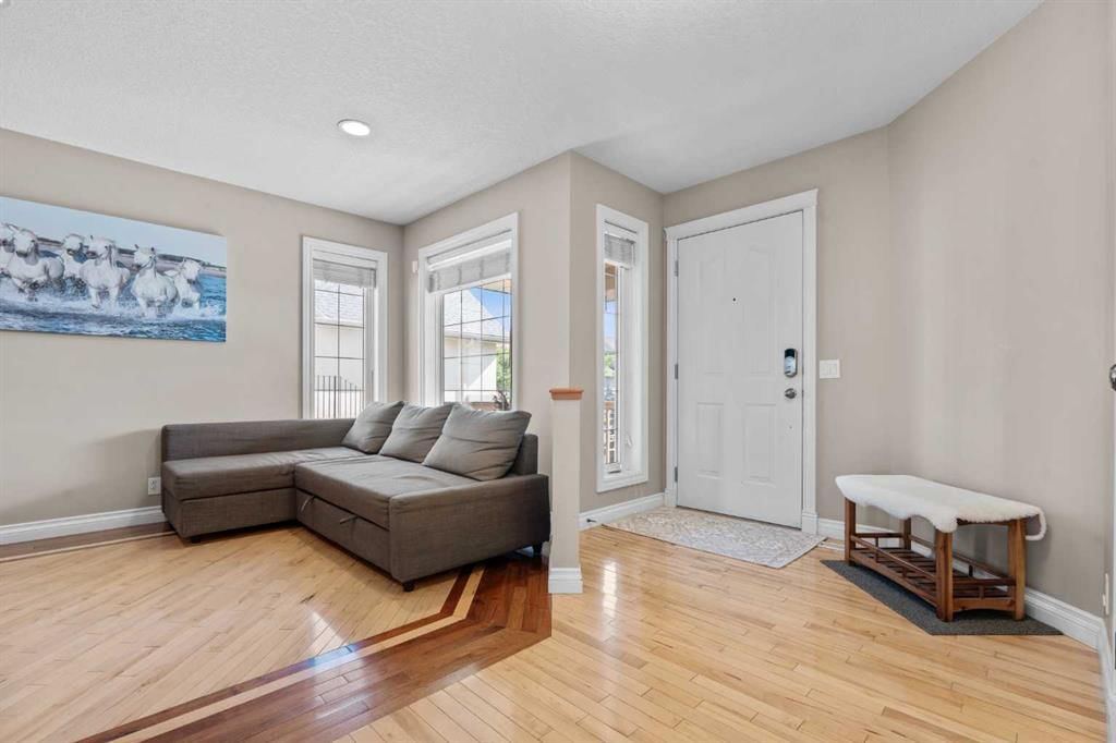 92 Cranston Drive SE, Calgary — photo 4 of 39