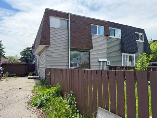 3915 29A Avenue SE, Calgary — main listing photo