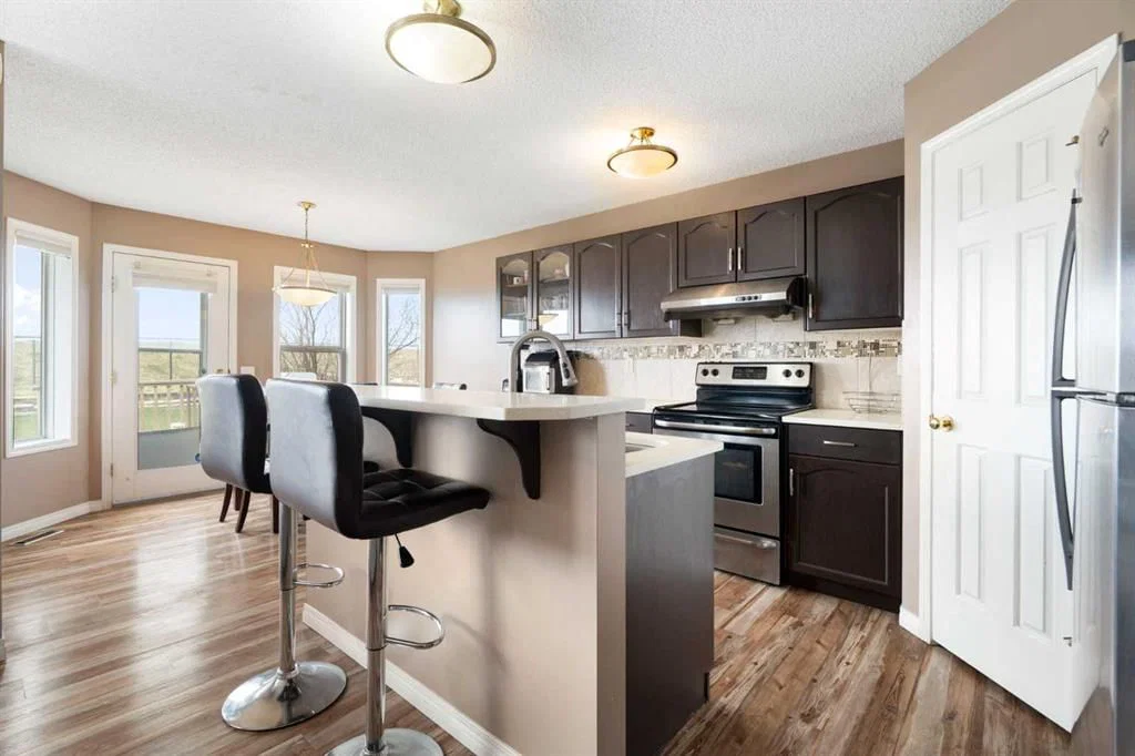 459 Citadel Meadow Bay NW, Calgary — photo 3 of 34