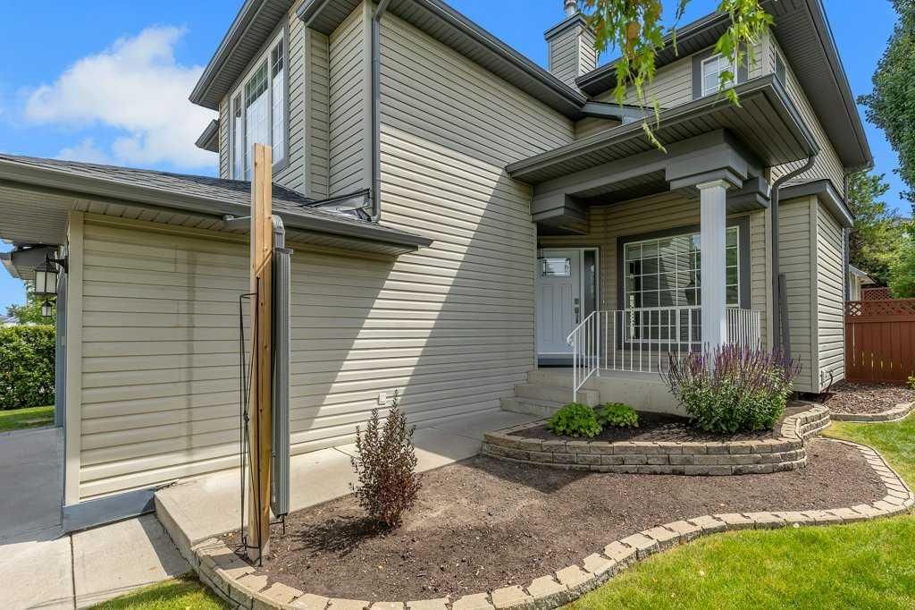 96 Valley Brook Circle NW, Calgary — photo 4 of 47