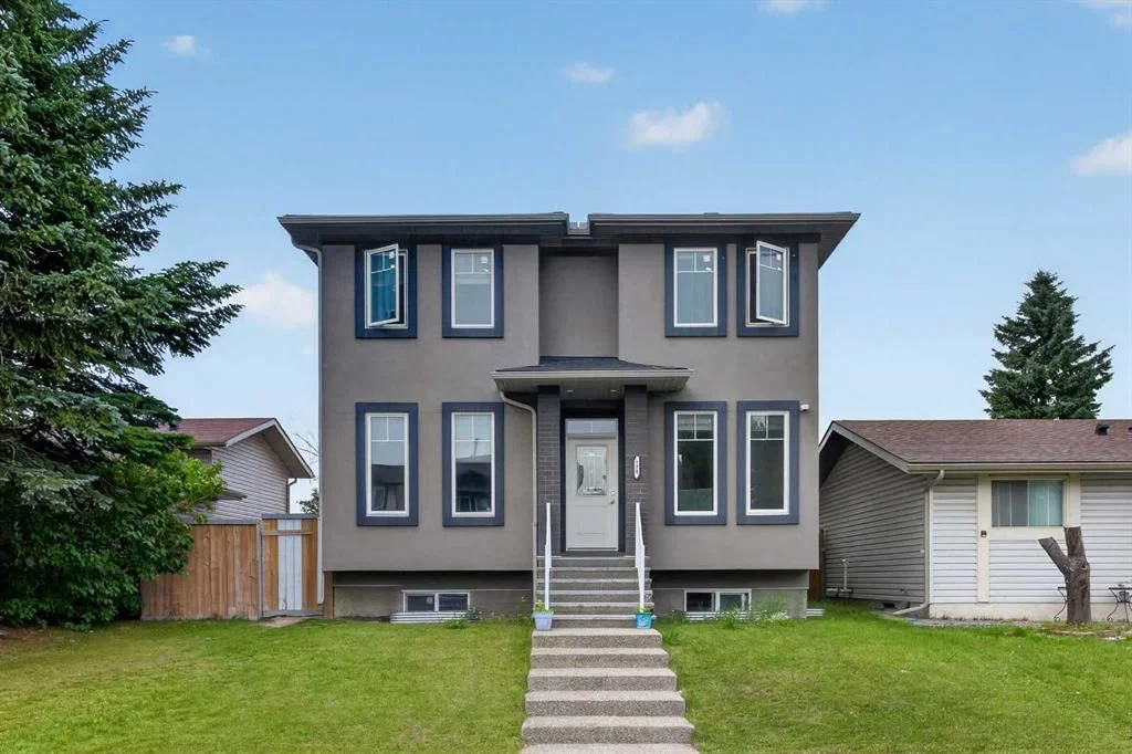 120 Castlegrove Road NE, Calgary — main listing photo