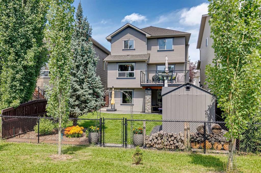 36 Cranwell Green SE, Calgary — main listing photo