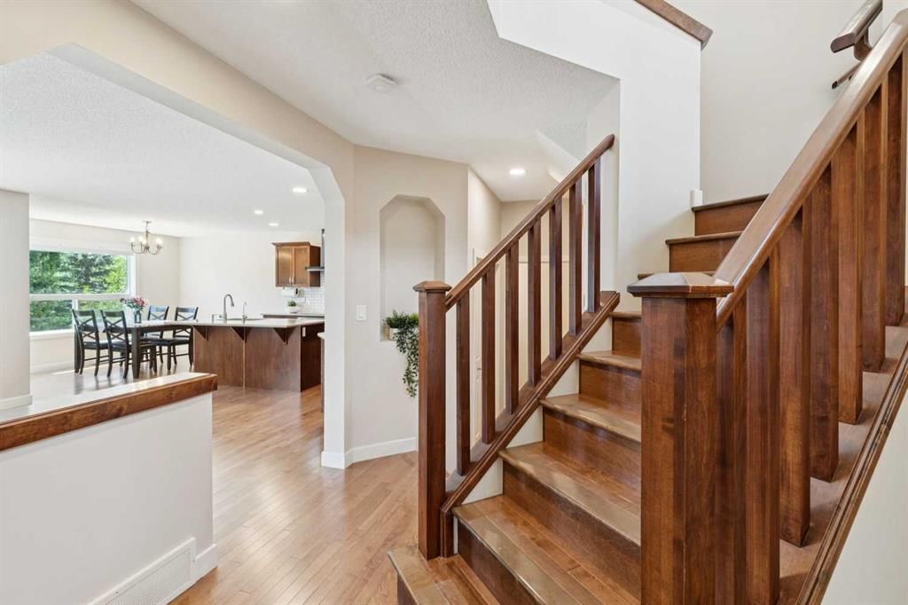 36 Cranwell Green SE, Calgary — photo 3 of 43