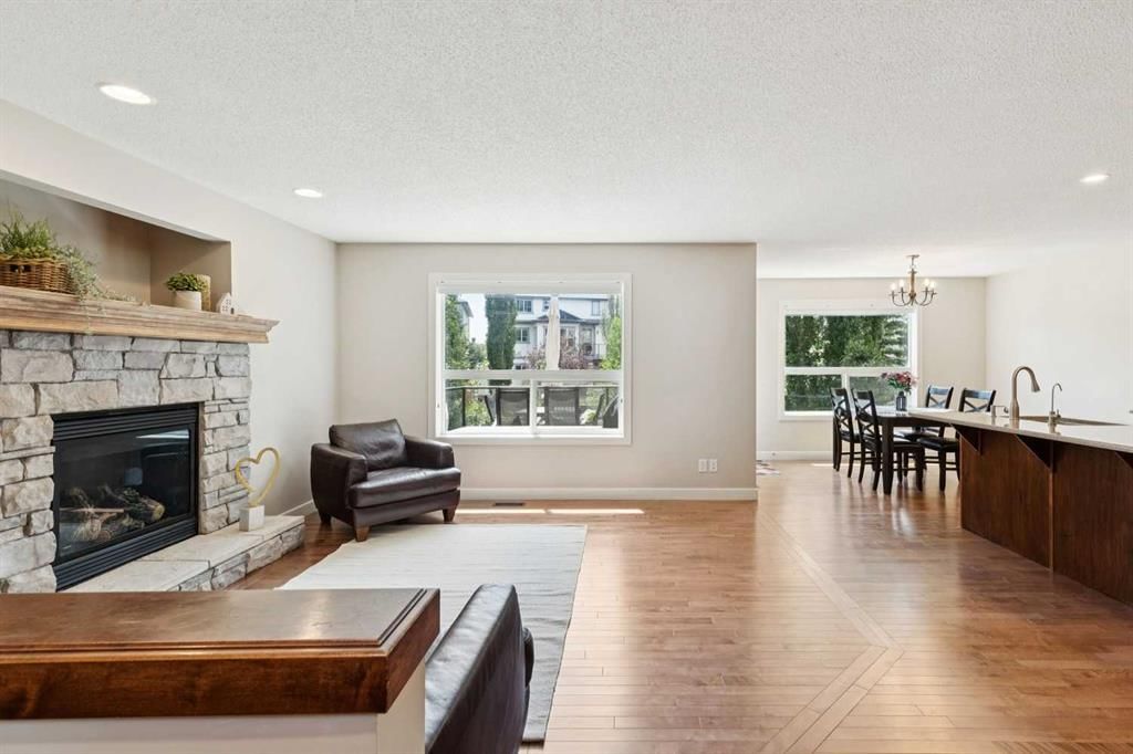 36 Cranwell Green SE, Calgary — photo 5 of 43