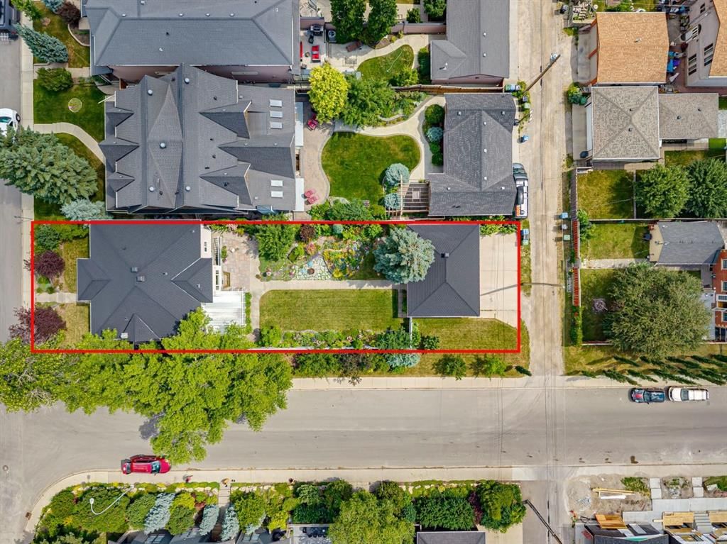 739 24 Avenue NW, Calgary — photo 5 of 50