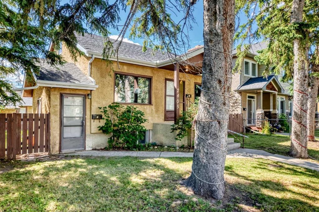 2405 30 Street SW, Calgary — photo 2 of 49