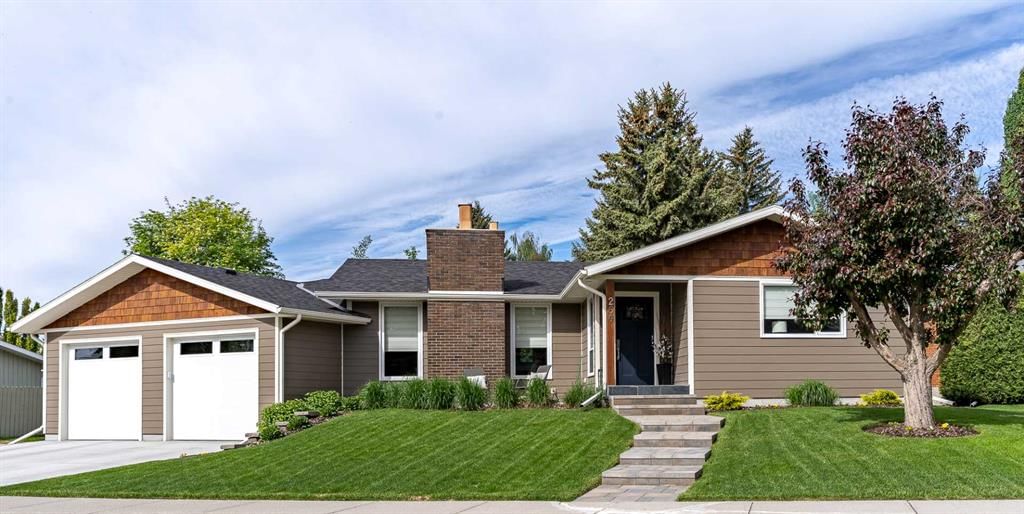 260 Parkview Place SE, Calgary — main listing photo
