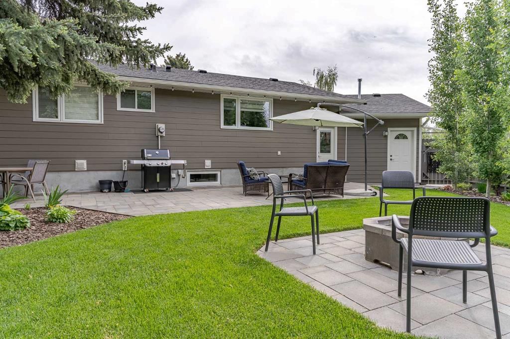 260 Parkview Place SE, Calgary — photo 5 of 50