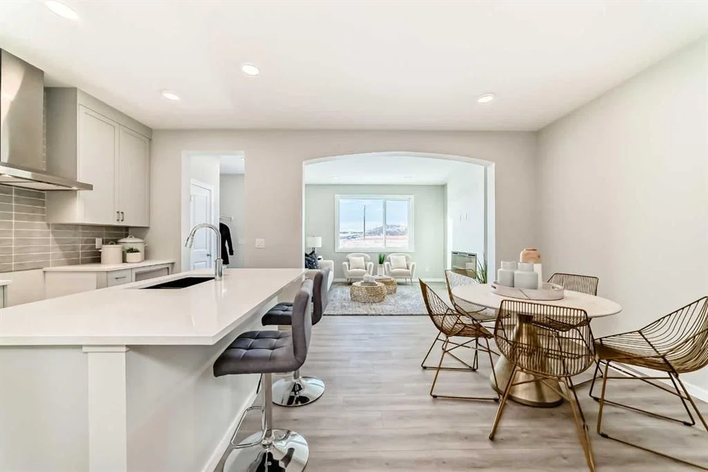 136 Heirloom Street SE, Calgary — photo 4 of 35