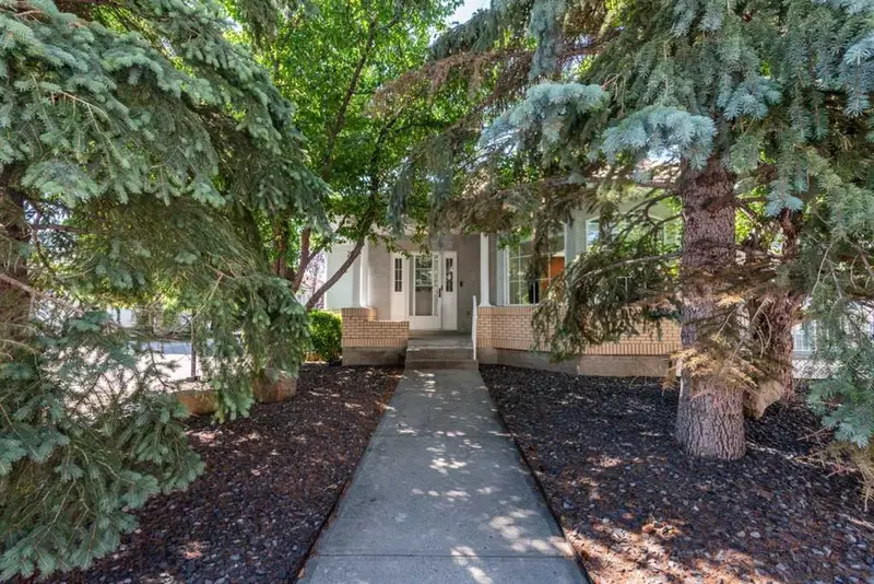 47 Christie Park Terrace SW, Calgary — photo 3 of 34