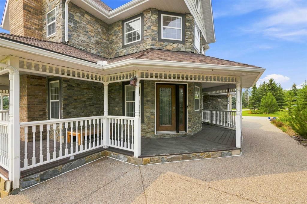 31055 Elbow River Drive, Rural Rocky View County — photo 4 of 50