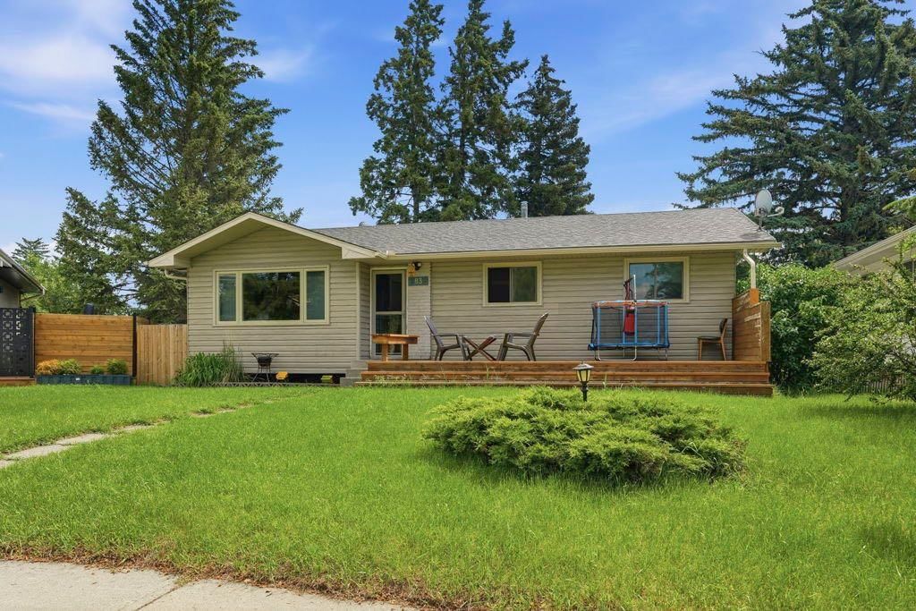 9832 Athens Road SE, Calgary — photo 2 of 27