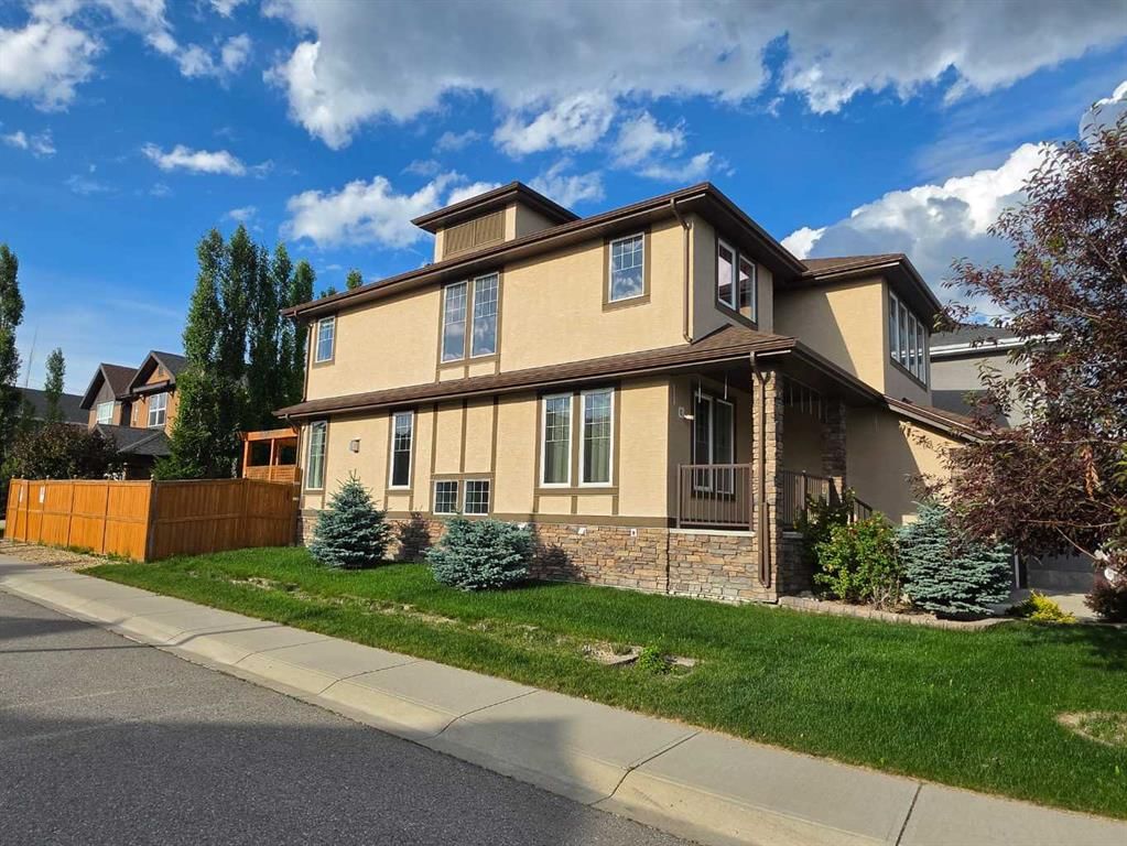 22 Aspen Acres Road SW, Calgary — photo 3 of 50