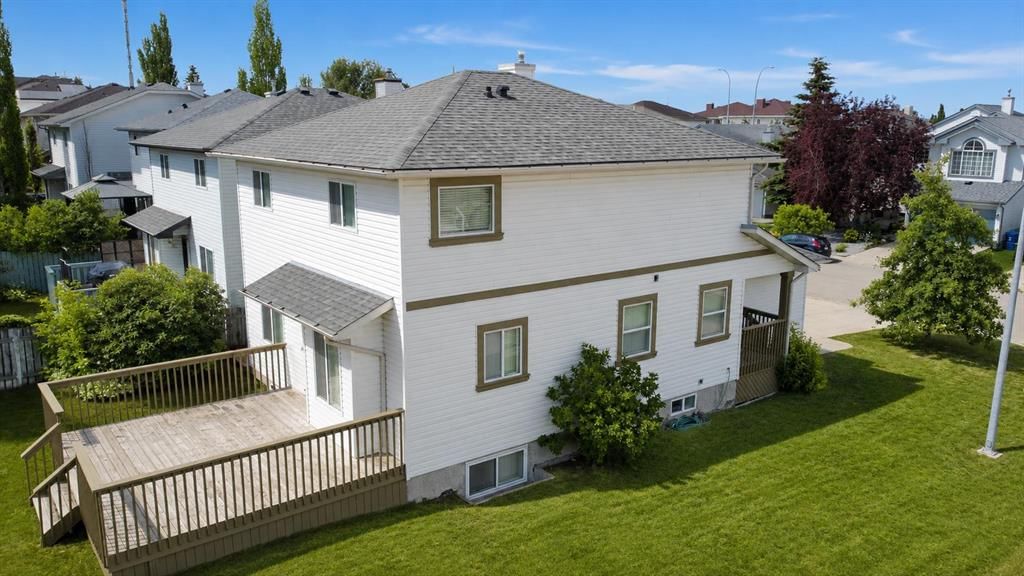 185 Tuscarora Close NW, Calgary — photo 3 of 48