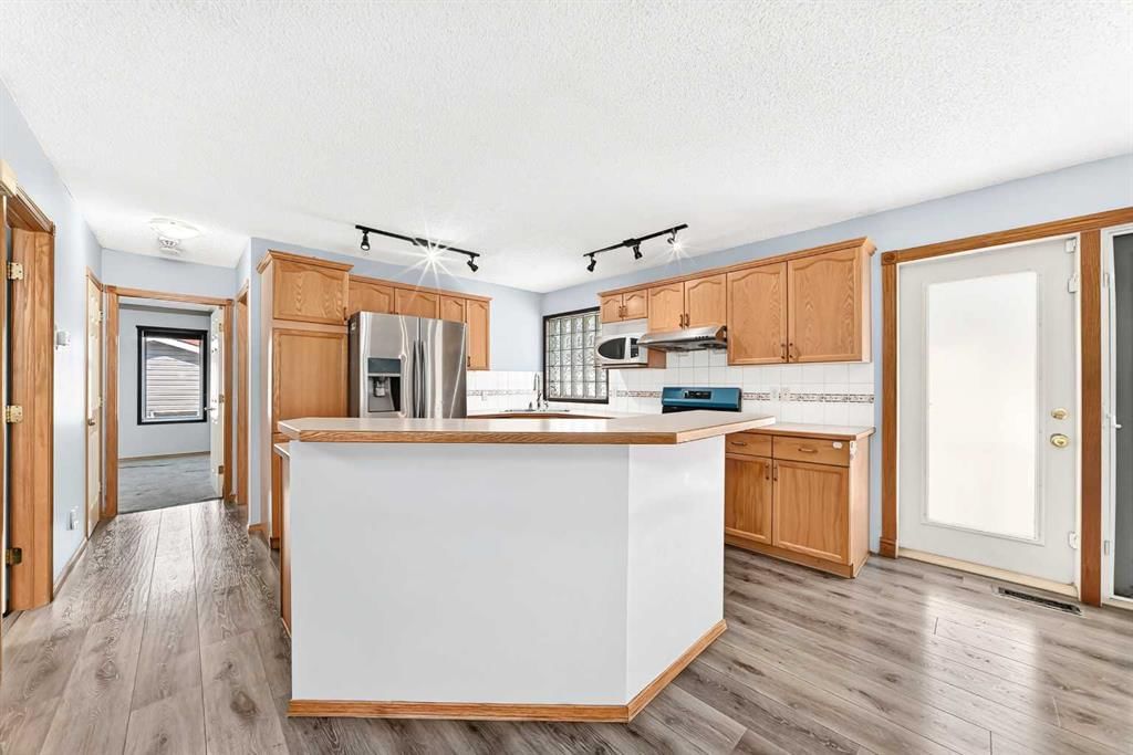 87 Tarington Road NE, Calgary — photo 4 of 50