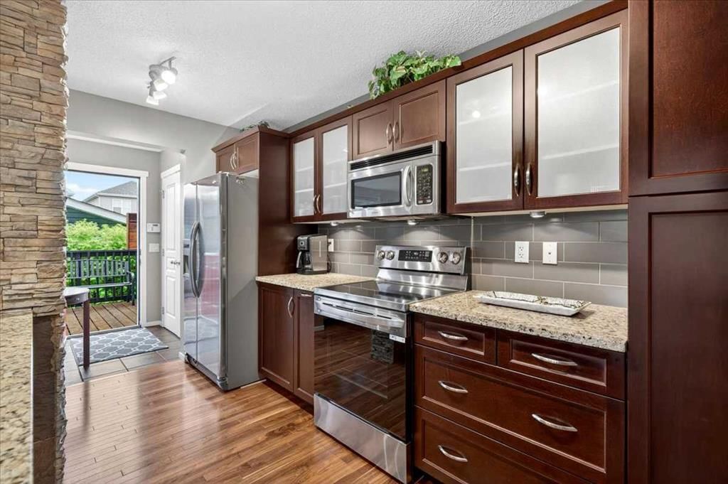 30 Copperstone Green SE, Calgary — photo 4 of 34
