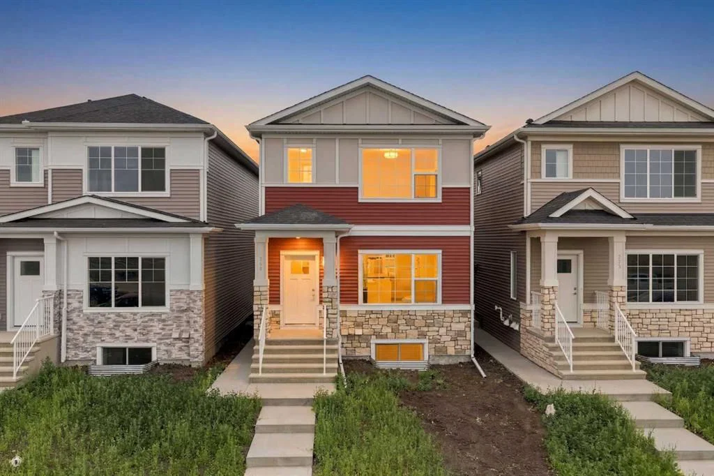 268 Huxbury View NE, Calgary — main listing photo
