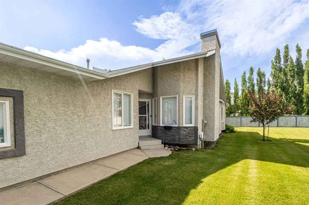 277 Arbour Cliff Close NW, Calgary — photo 2 of 44