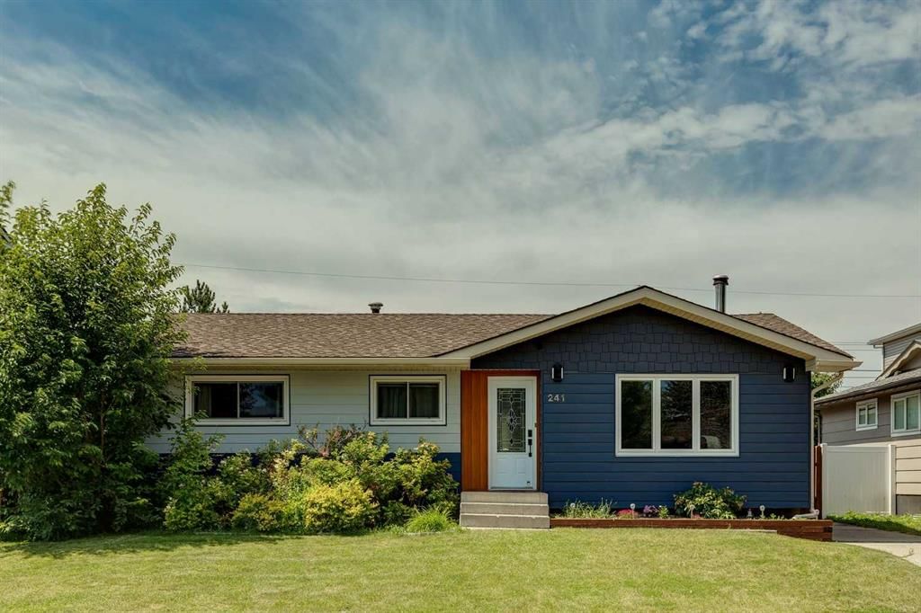 241 Allan Crescent SE, Calgary — photo 2 of 42