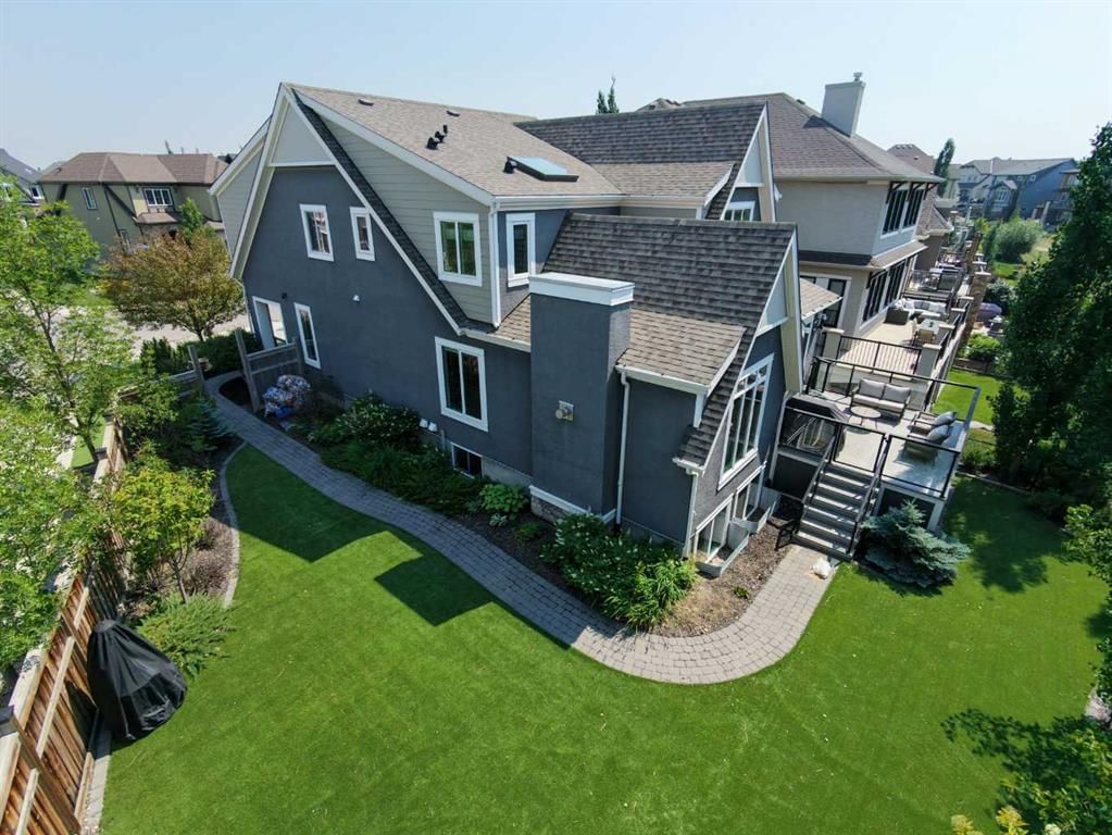381 Marquis Landing SE, Calgary — photo 2 of 46