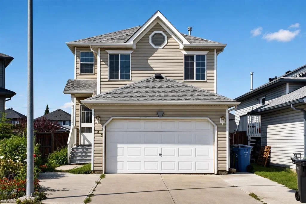 133 Martinvalley Crescent NE, Calgary — main listing photo