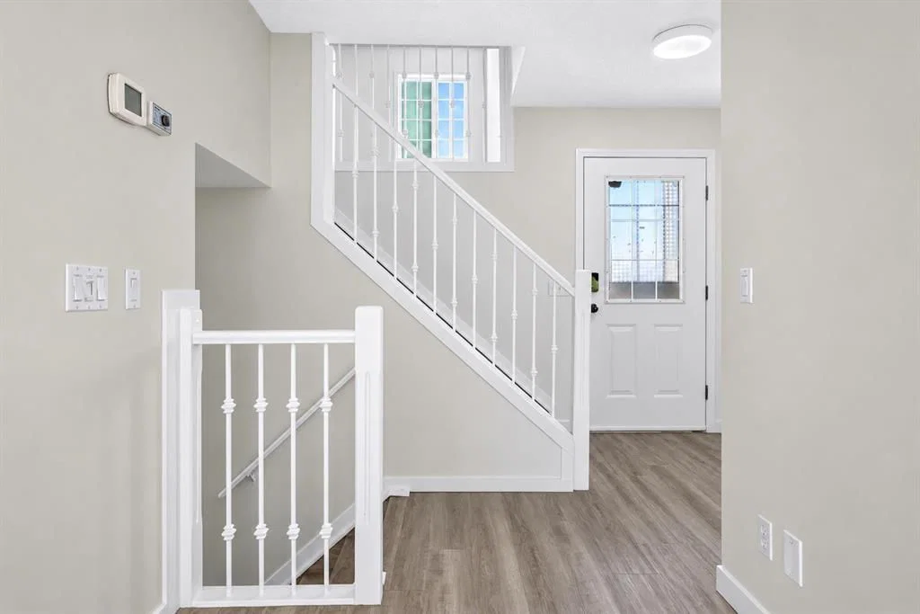 133 Martinvalley Crescent NE, Calgary — photo 3 of 35