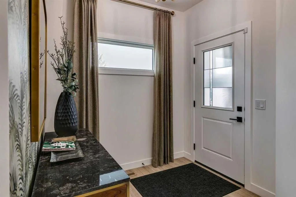 59 Creekside Rise SW, Calgary — photo 2 of 15
