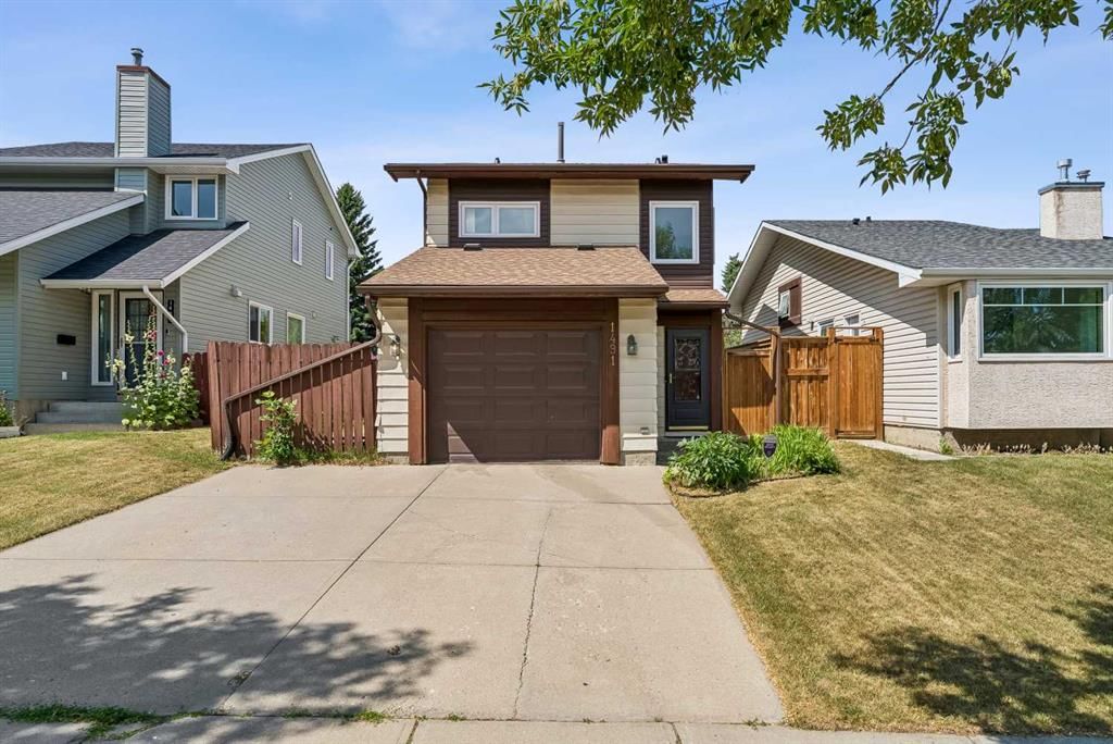 1491 Berkley Drive NW, Calgary — main listing photo