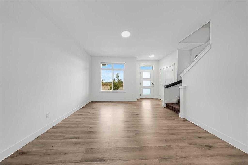 242 Carrington Gate NW, Calgary — photo 5 of 33