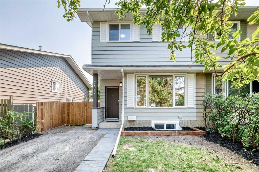 7834 21 Street SE, Calgary — photo 2 of 50