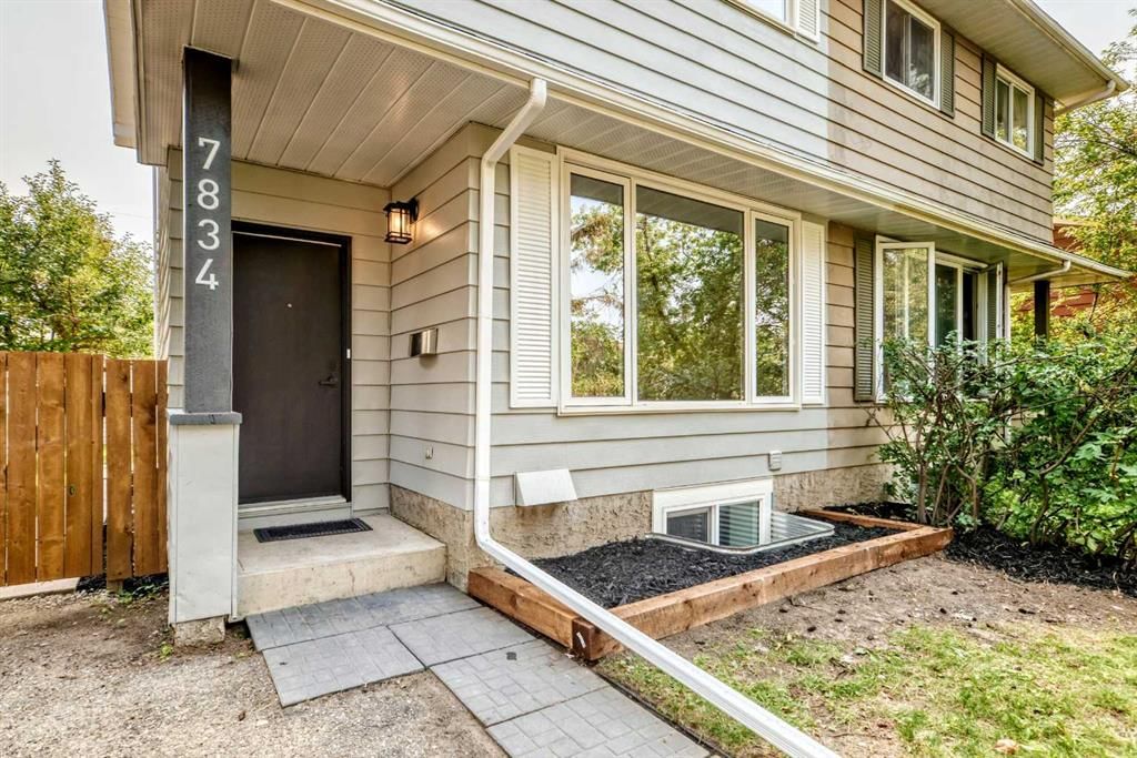 7834 21 Street SE, Calgary — photo 3 of 50