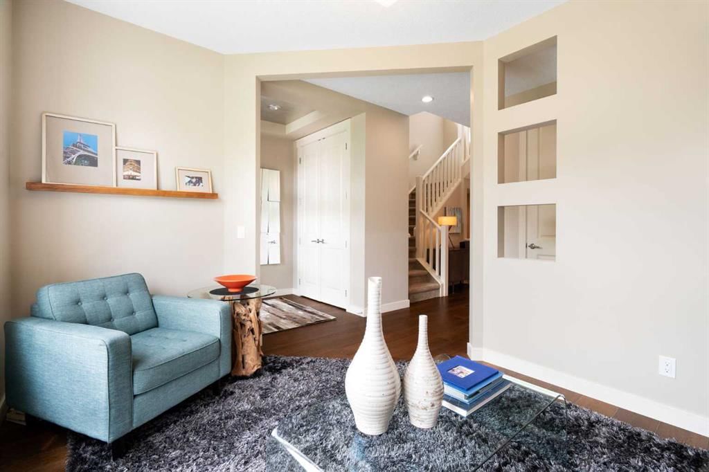 3213 Kinsale Road SW, Calgary — photo 5 of 48