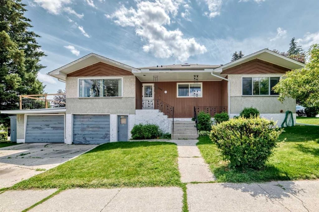 1735 38 Avenue SW, Calgary — photo 4 of 50