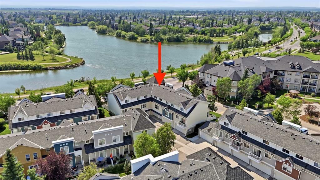 140 Promenade Way SE, Calgary — photo 4 of 39