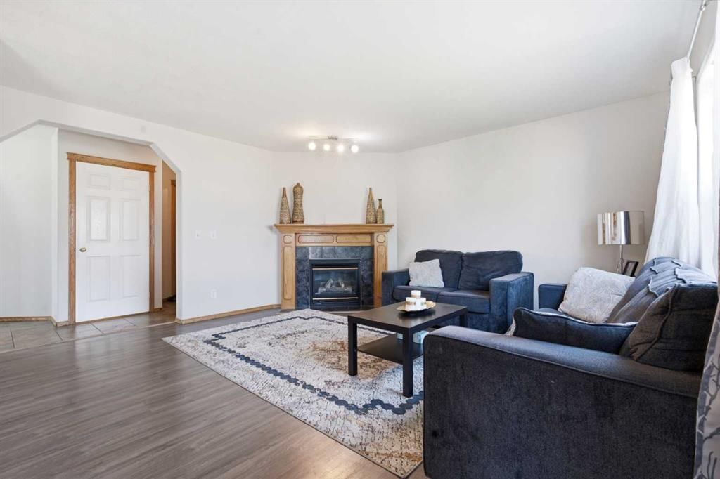 161 Saddlemead Road NE, Calgary — photo 4 of 29