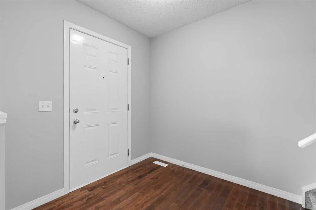 289 Taralake Terrace NE, Calgary — photo 4 of 37