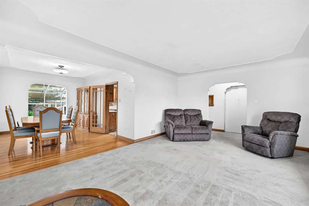 1315 19 Street NW, Calgary — photo 4 of 48