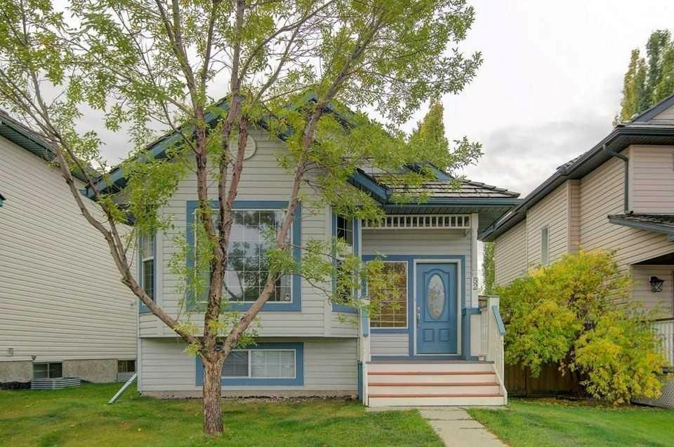 52 Mt Aberdeen Circle SE, Calgary — photo 2 of 28