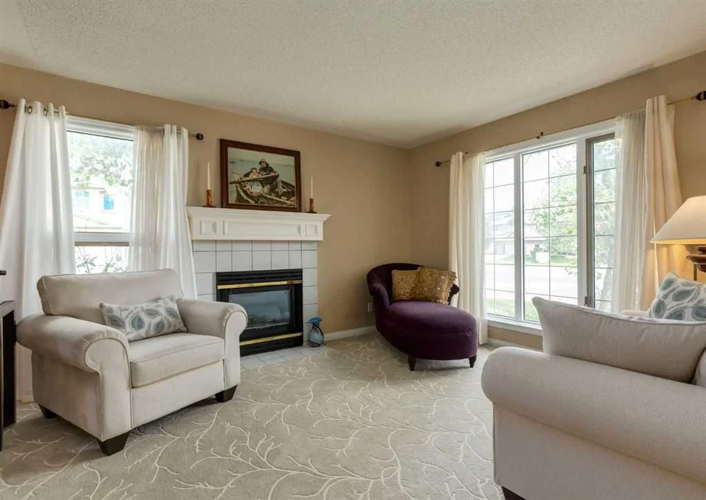 63 Arbour Lake Drive NW, Calgary — photo 5 of 50