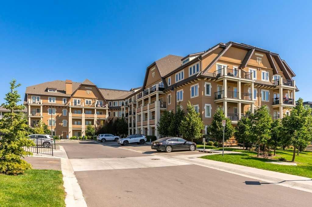 103, 30 Mahogany Mews SE, Calgary — main listing photo