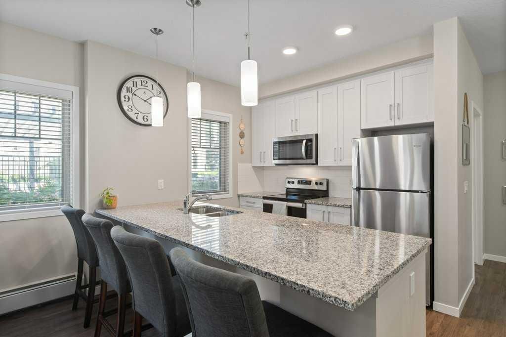 103, 30 Mahogany Mews SE, Calgary — photo 3 of 43