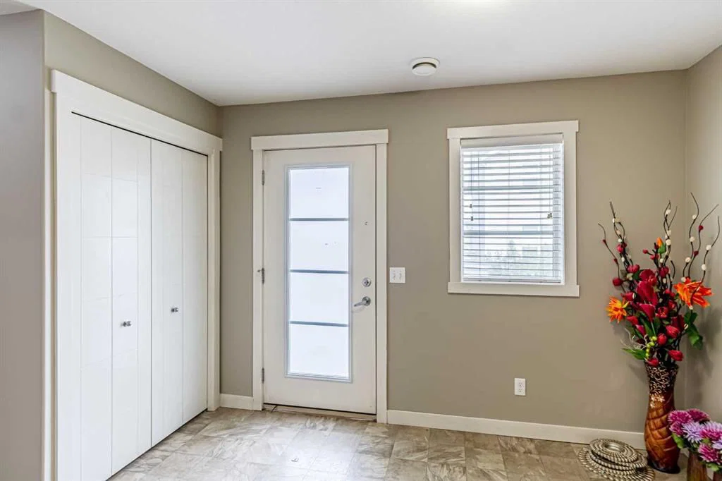 634 Redstone View NE, Calgary — photo 5 of 22
