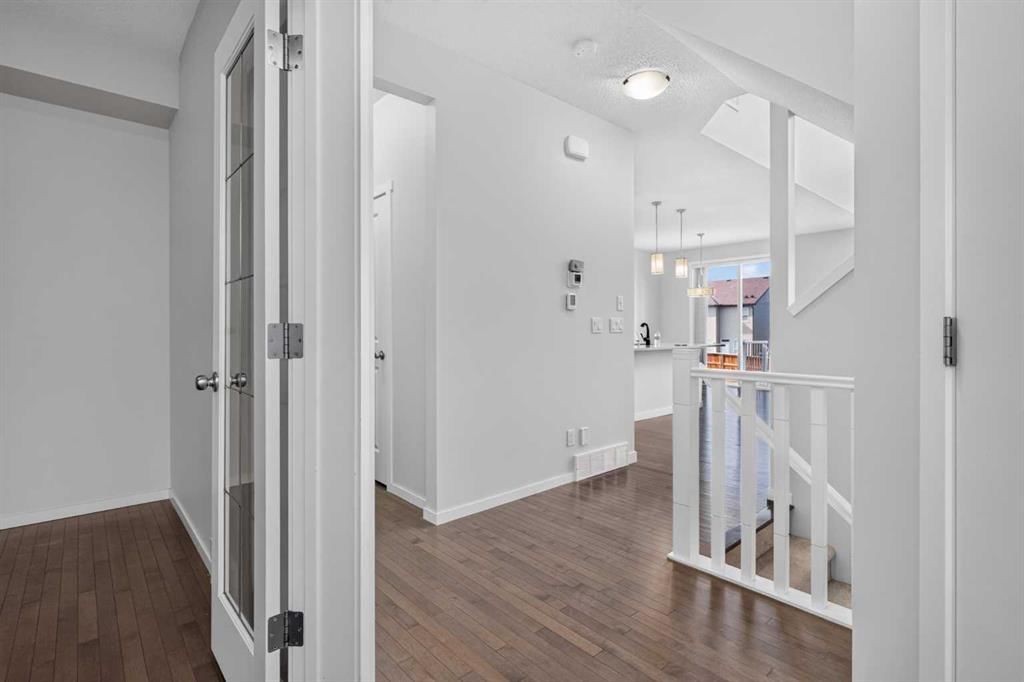 80 Nolancrest Green NW, Calgary — photo 5 of 49