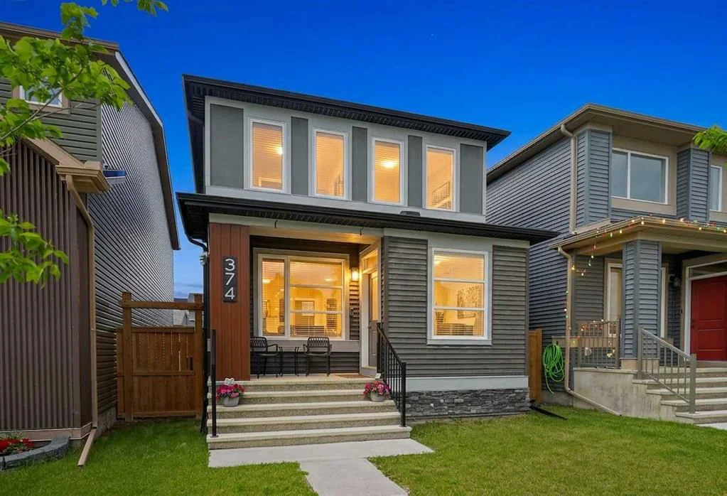 374 Wolf Creek Manor SE, Calgary — main listing photo
