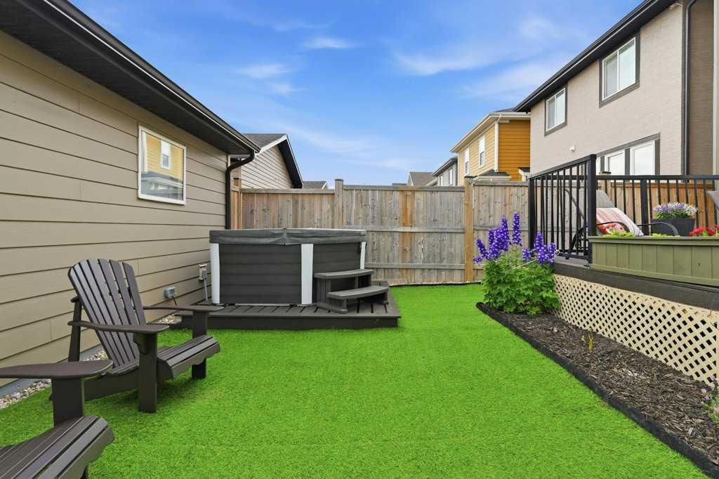 86 Marquis Common SE, Calgary — photo 4 of 50