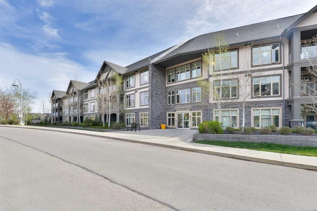 213, 45 Aspenmont Heights SW, Calgary — main listing photo